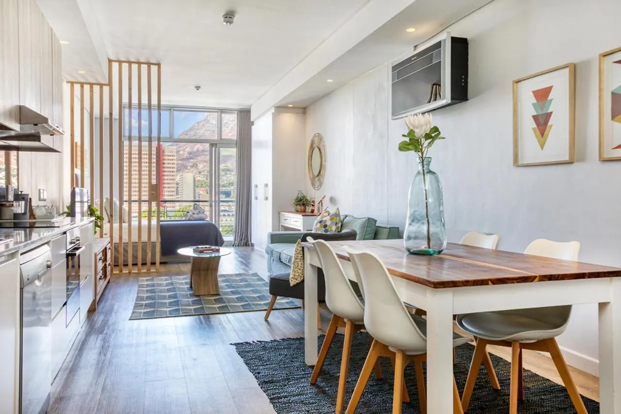 Elegant Modern Apartment Near Table Mountain Cape Town Güney Afrika
